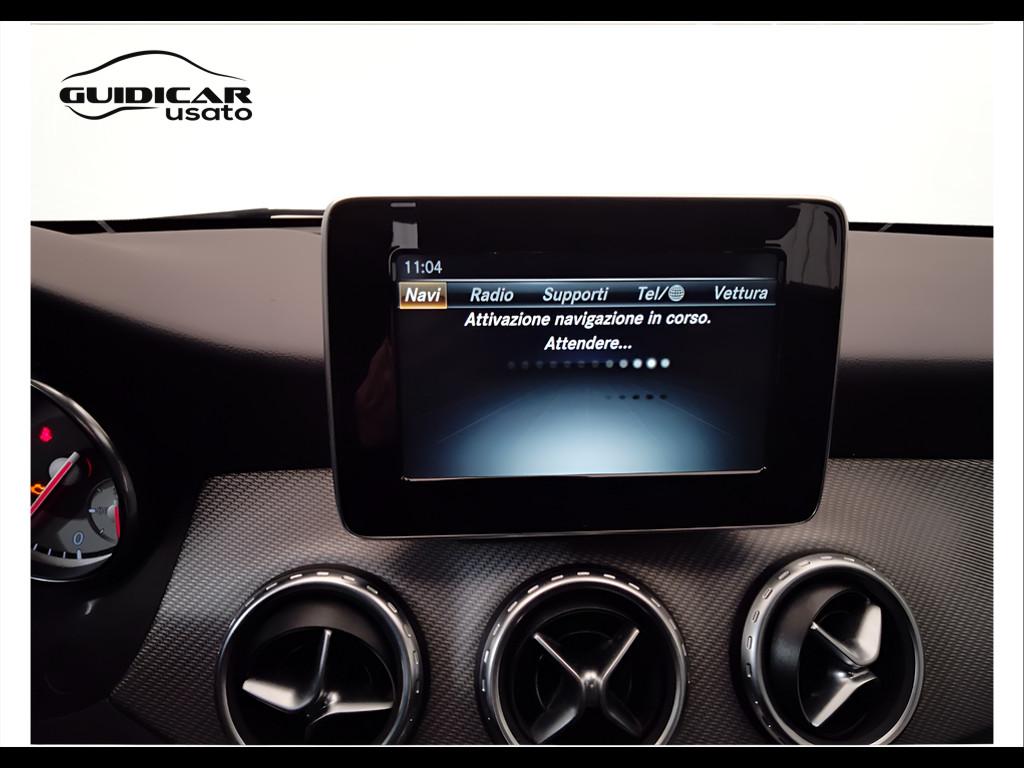 Mercedes-Benz GLA-X156 2017 - GLA 180 d Sport