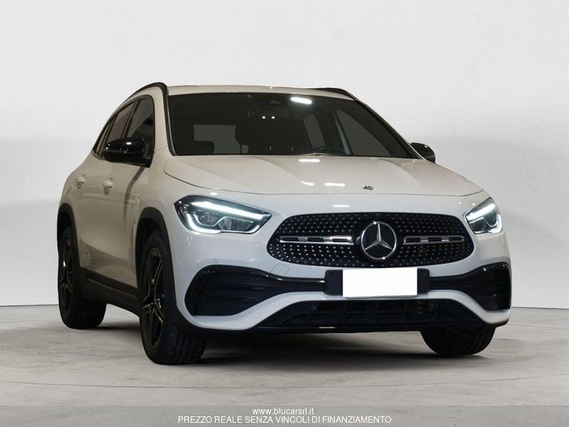 Mercedes-Benz GLA GLA 200 d Automatic Premium