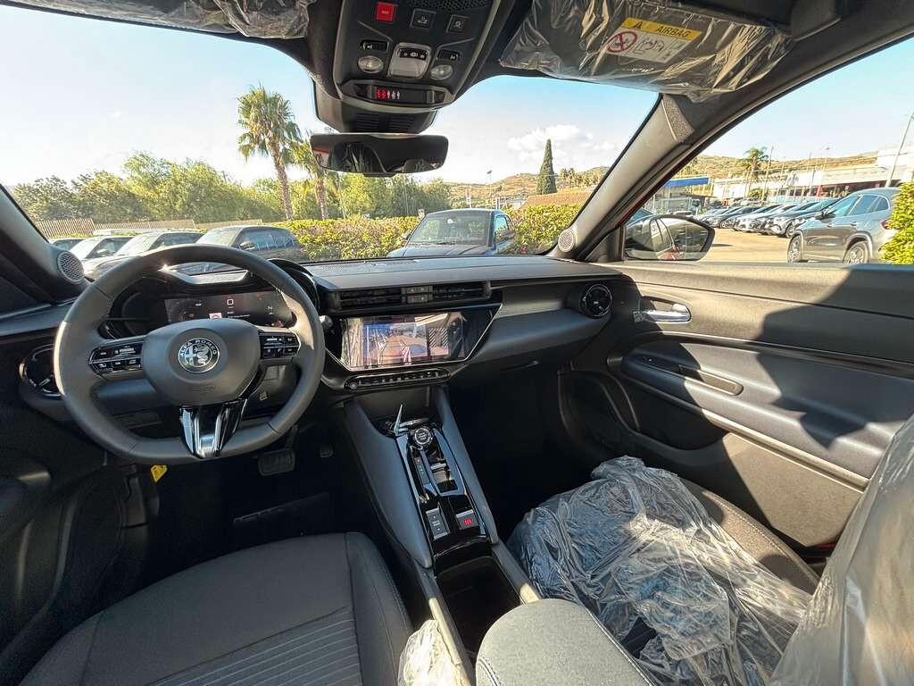 Alfa Romeo Junior 1.2 Hybrid Sprint 2026/ KM 0 IVA ESPOSTA Tua a solo 279 Euro al mese