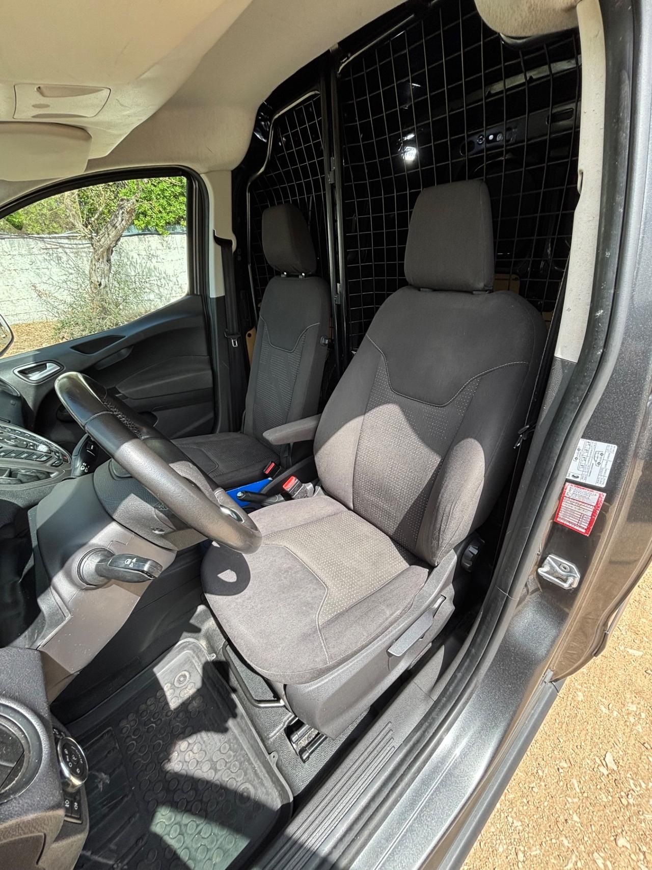 Ford Transit Courier 1.5 TDCI 75 CV Titanium