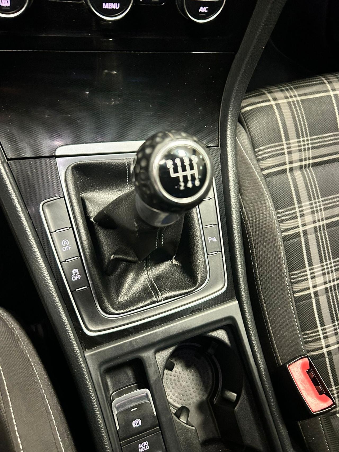 VW Golf 7 GTD 2.0 TDI 2015