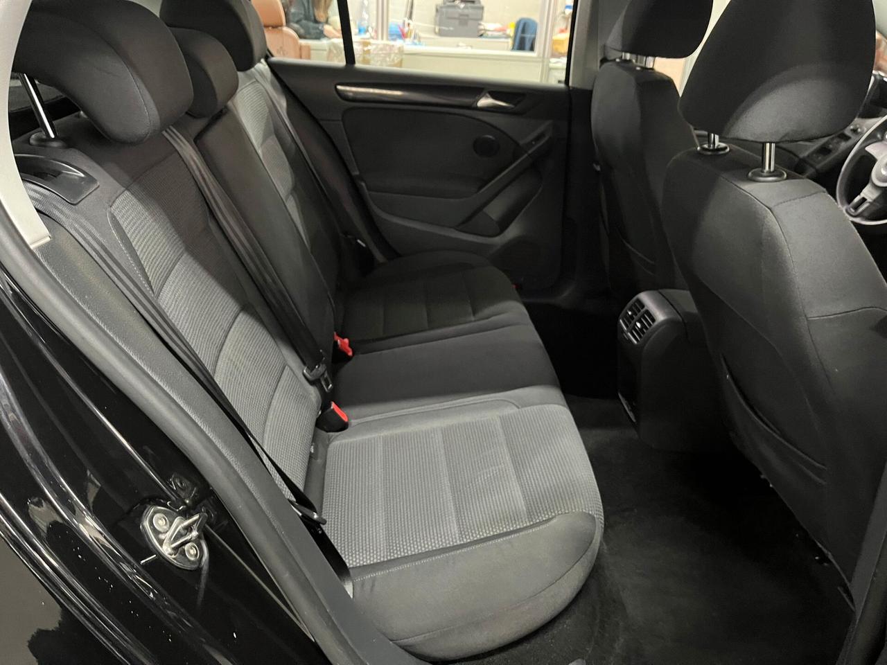 Volkswagen Golf 1.6 TDI 5p.