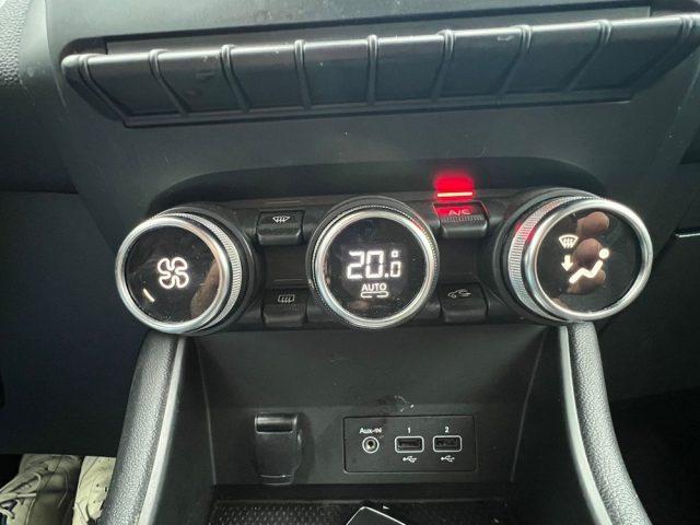 RENAULT Captur TCe 100 CV Intens 1 PROPRIETARIO KM. TAGLIANDATI