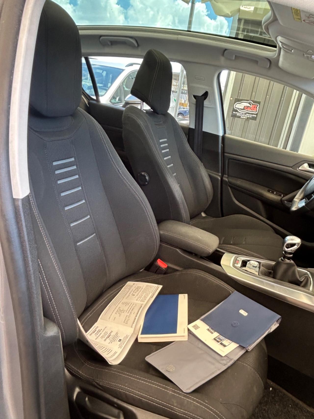 Peugeot 308 1.6 e-HDi 115 CV Stop&Start GT Line