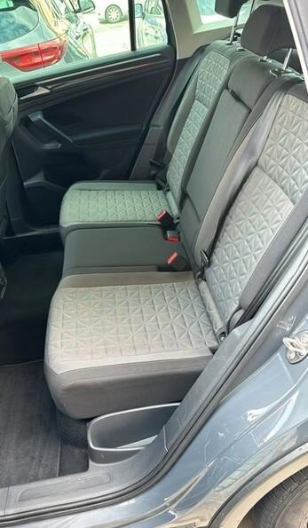 Volkswagen Tiguan 2.0 TDI SCR DSG Business