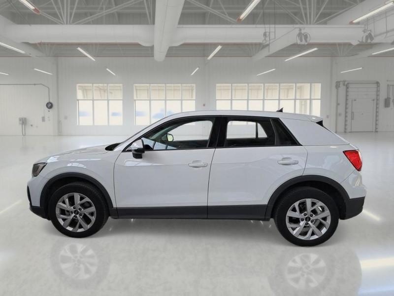 AUDI Q2 2.0 30 TDI BUSINESS SUV