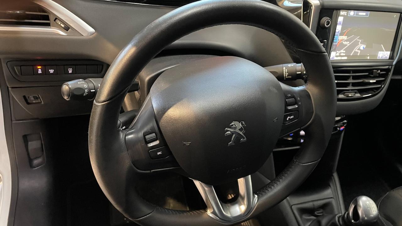 Peugeot 208 BlueHDi 120 S&S 5 porte Allure