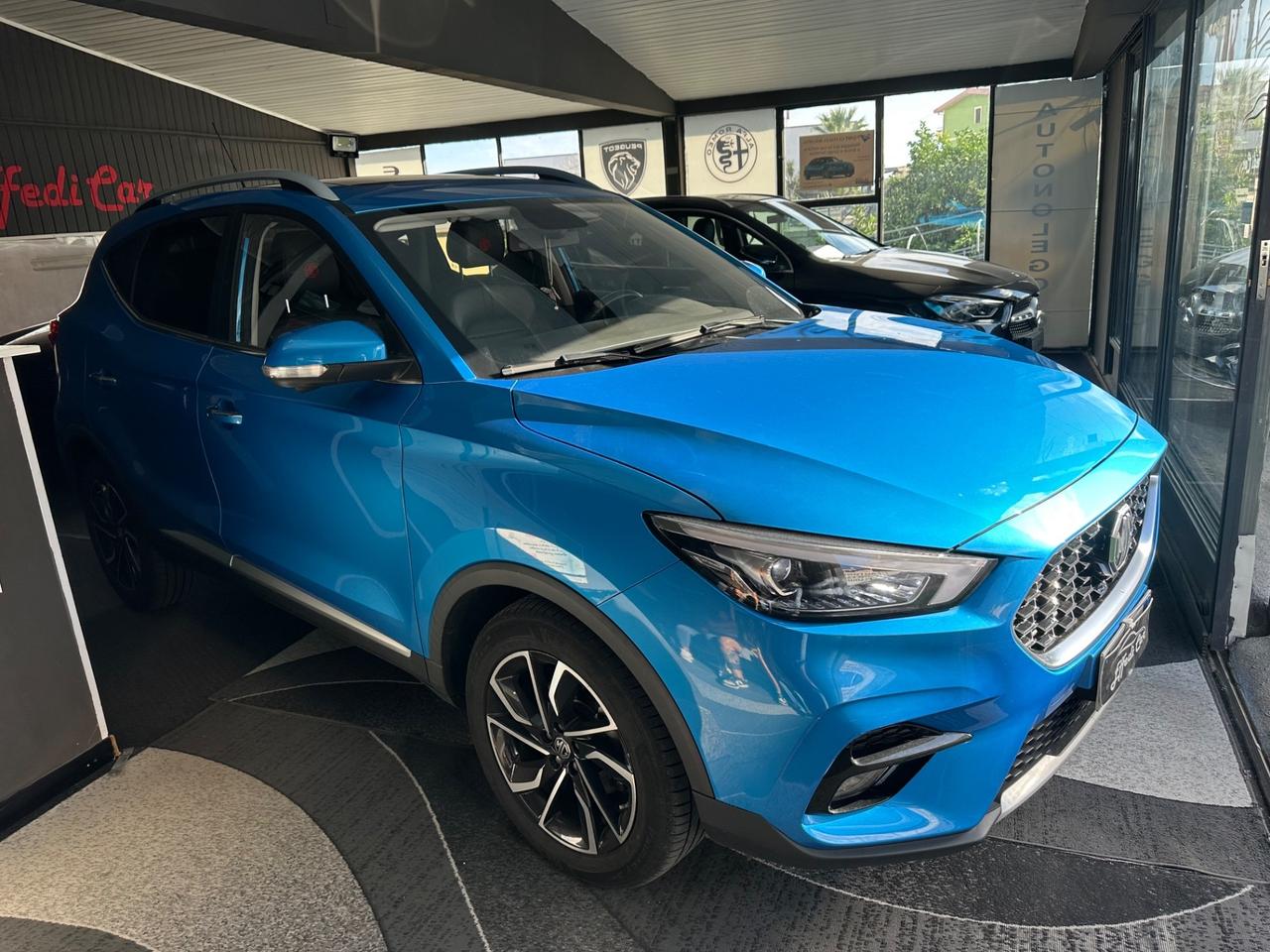 Mg ZS 1.0 LUXURY