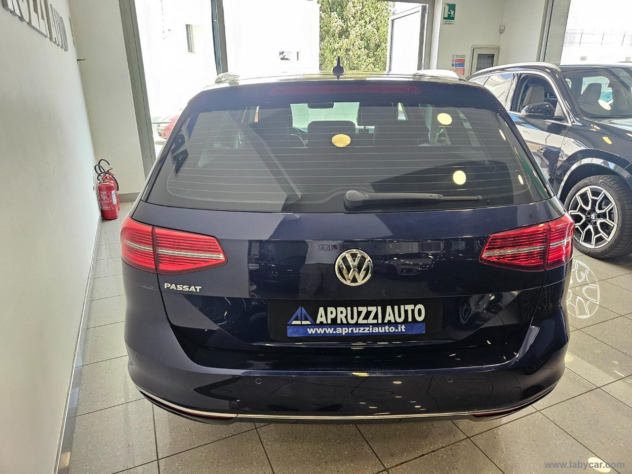 VOLKSWAGEN Passat 2.0 TDI DSG Business BlueMot Tech