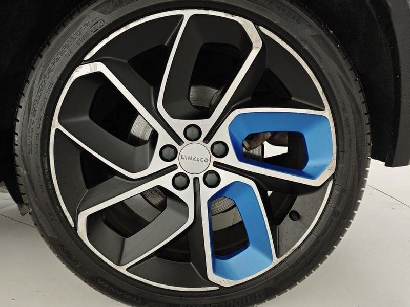 Lynk & Co 01 PHEV