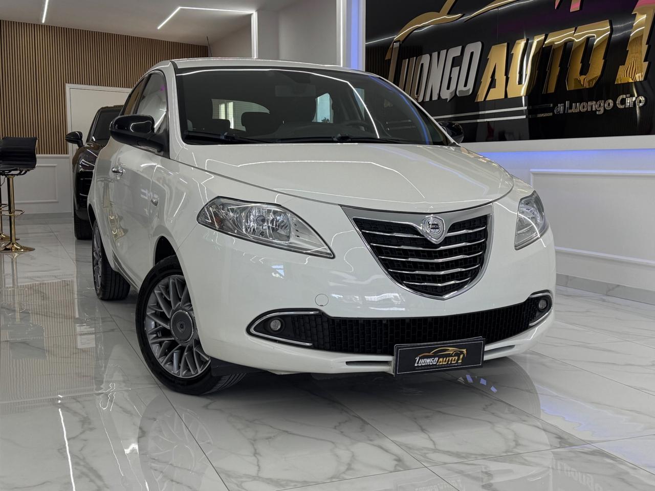 Lancia Ypsilon GPL Ecochic Gold Full Opt