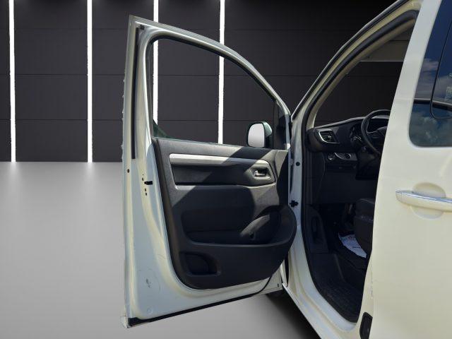 TOYOTA Proace Verso 1.5D L0 D Luxury