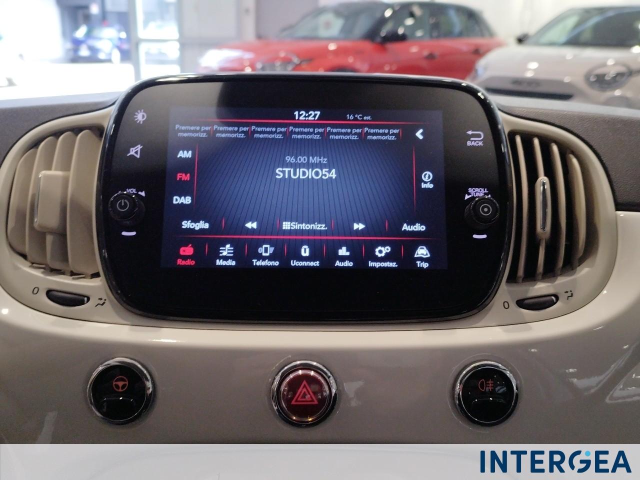 FIAT 500 1.0 hybrid Club 70cv