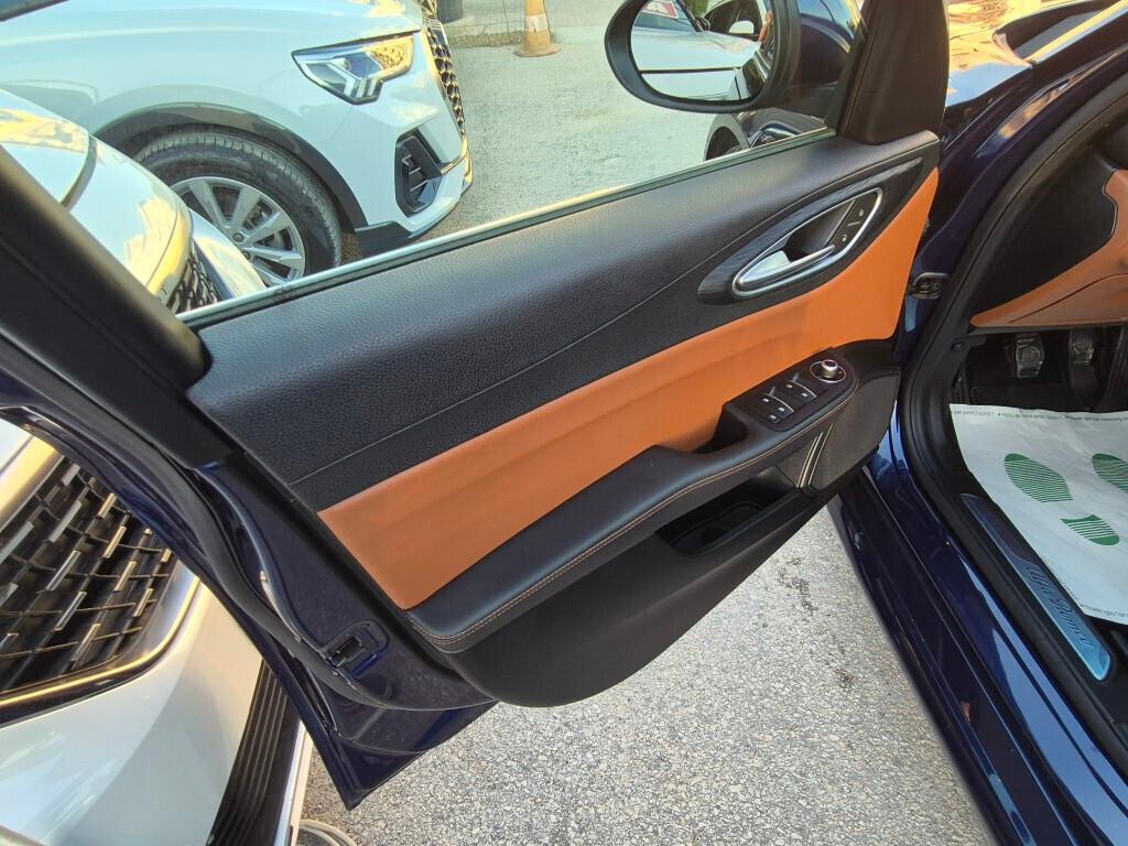 Alfa GIULIA 2.2D 180 CV MANUALE FULL OPT
