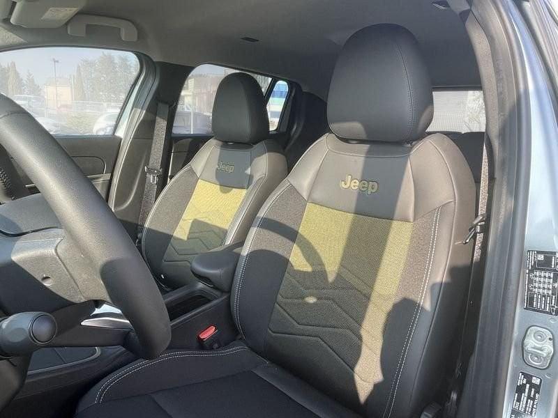 Jeep Avenger BEV BEV 156cv Summit