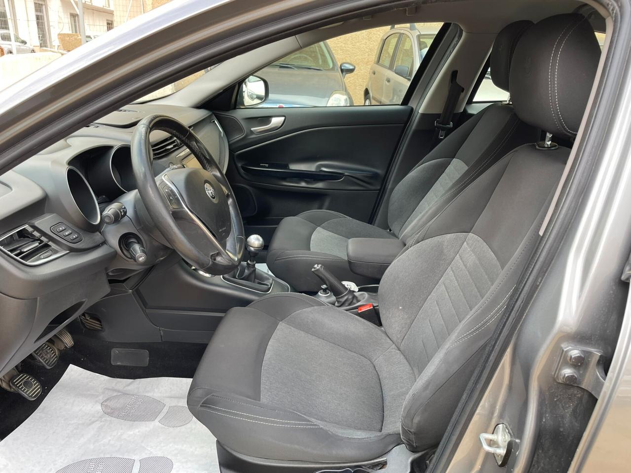 ALFA ROMEO GIULIETTA 1.6MJT 120 CV - Luglio 2016