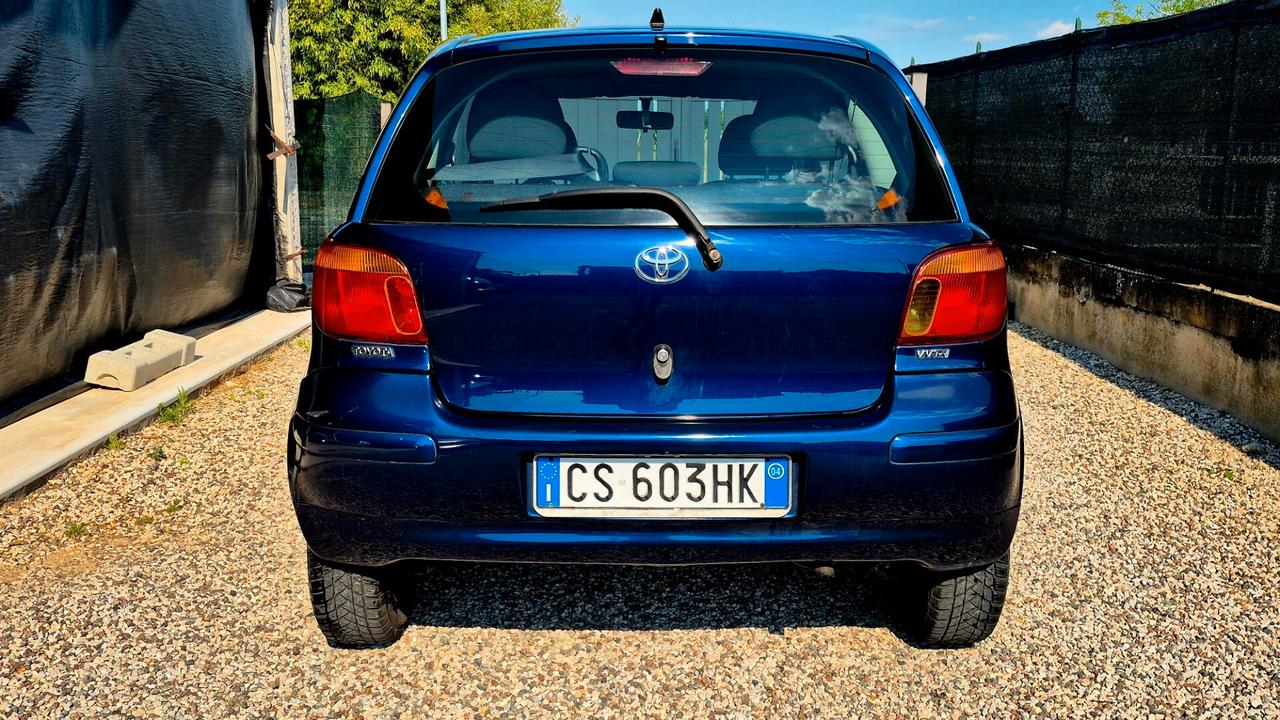 Toyota Yaris 1.0i 16V cat 3 porte Sol