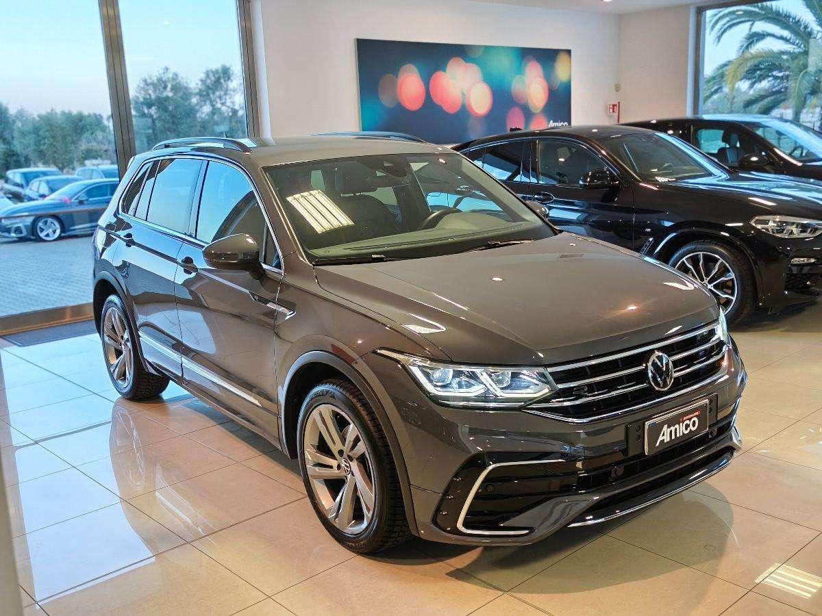 Volkswagen Tiguan 2.0 TDI R-Line Solo 68.000km 4 MOTION
