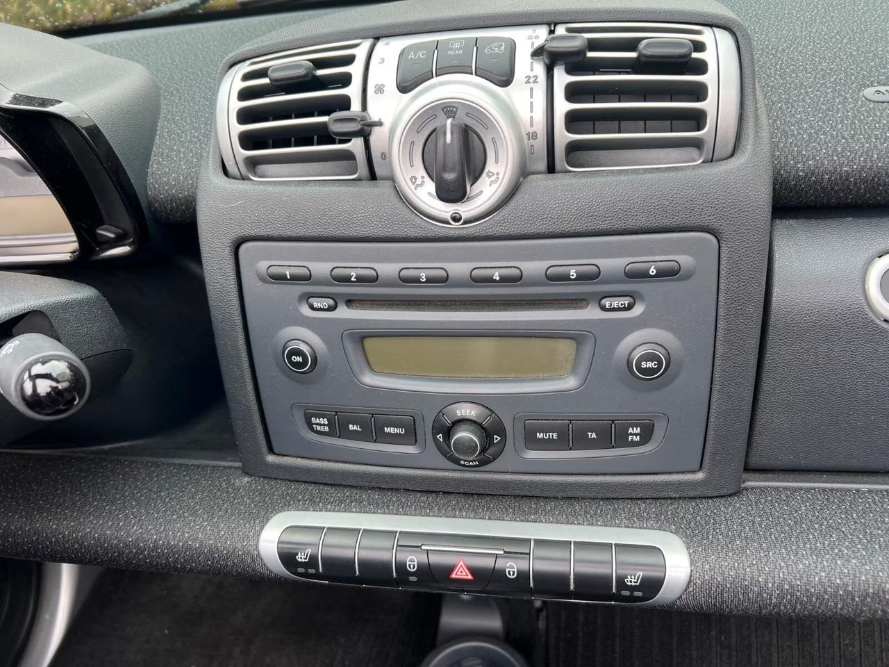 Smart ForTwo 1000 52 kW MHD cabrio passion