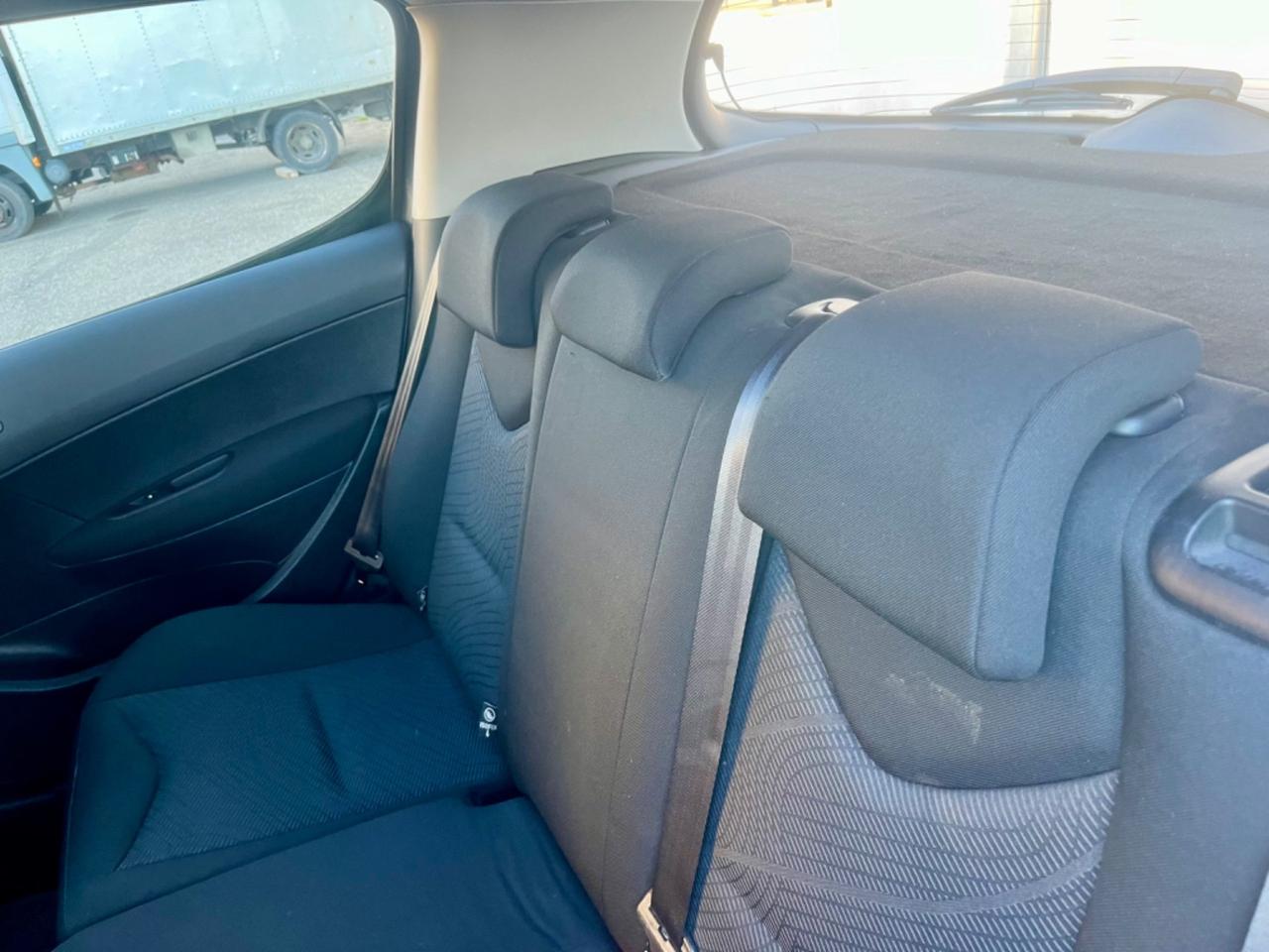 Peugeot 308 1.6hdi 2012 152.000km perfetta per neopatentati