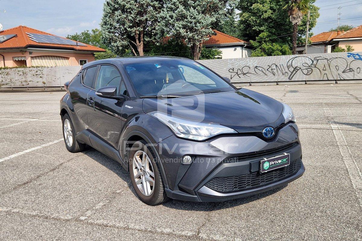 TOYOTA C-HR 1.8 Hybrid E-CVT Active