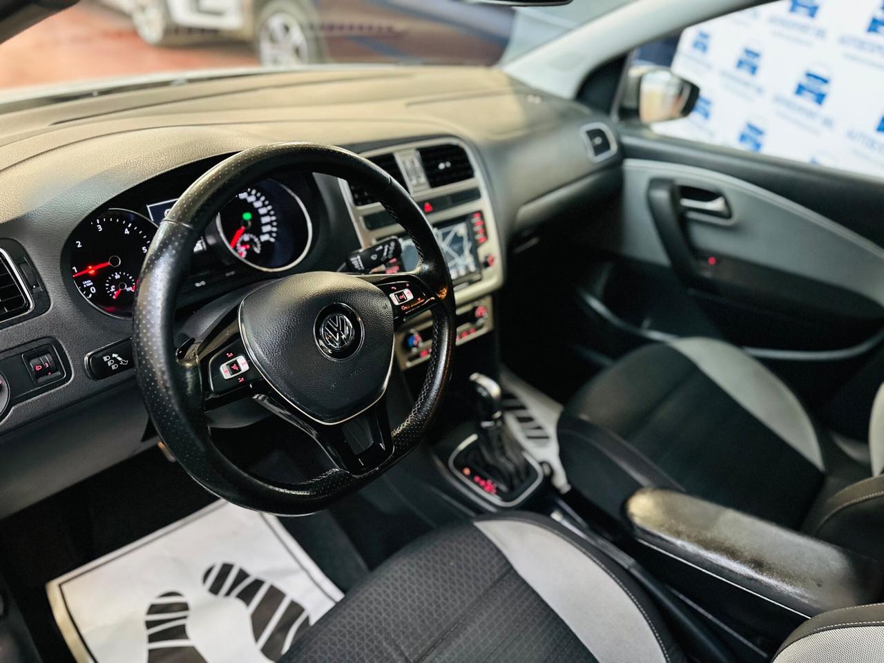 Volkswagen Polo Cross 1.4 TDI/automatico/2016