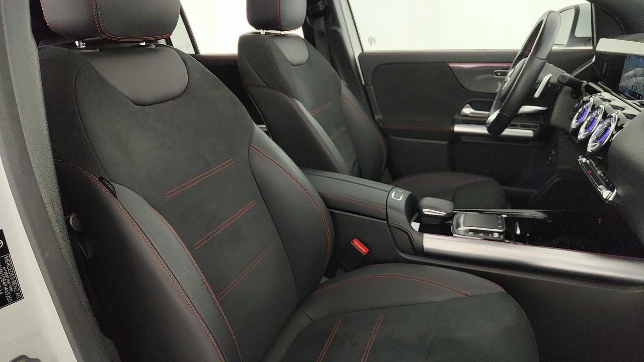 Mercedes-Benz GLA 200 d Premium 4matic auto