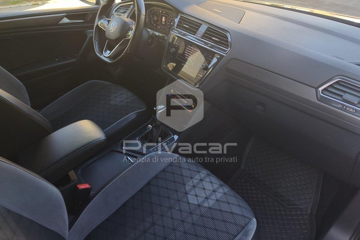 VOLKSWAGEN Tiguan 2.0 TDI 150 CV SCR DSG R-Line