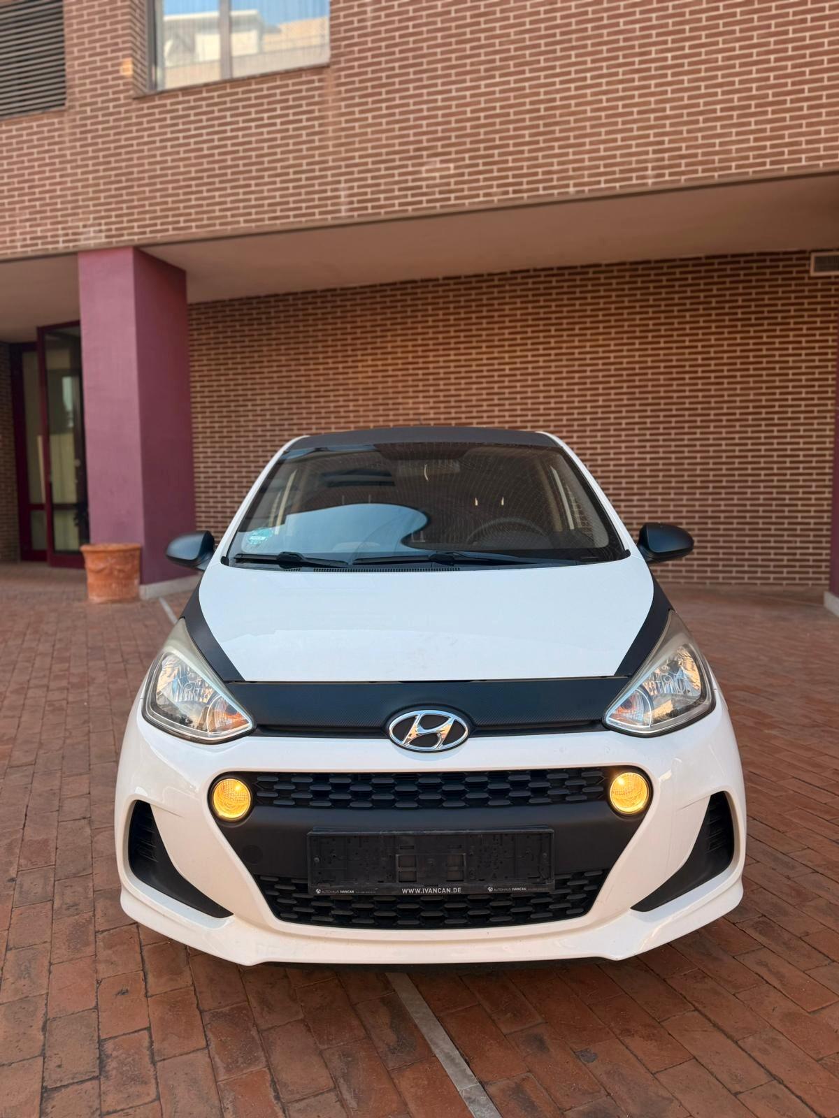 Hyundai i10 1.0 MPI Login A/T