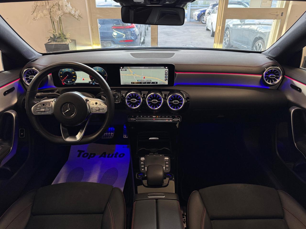 MERCEDES-BENZ CLA 200 d AUT. PREMIUM AMG / TETTO