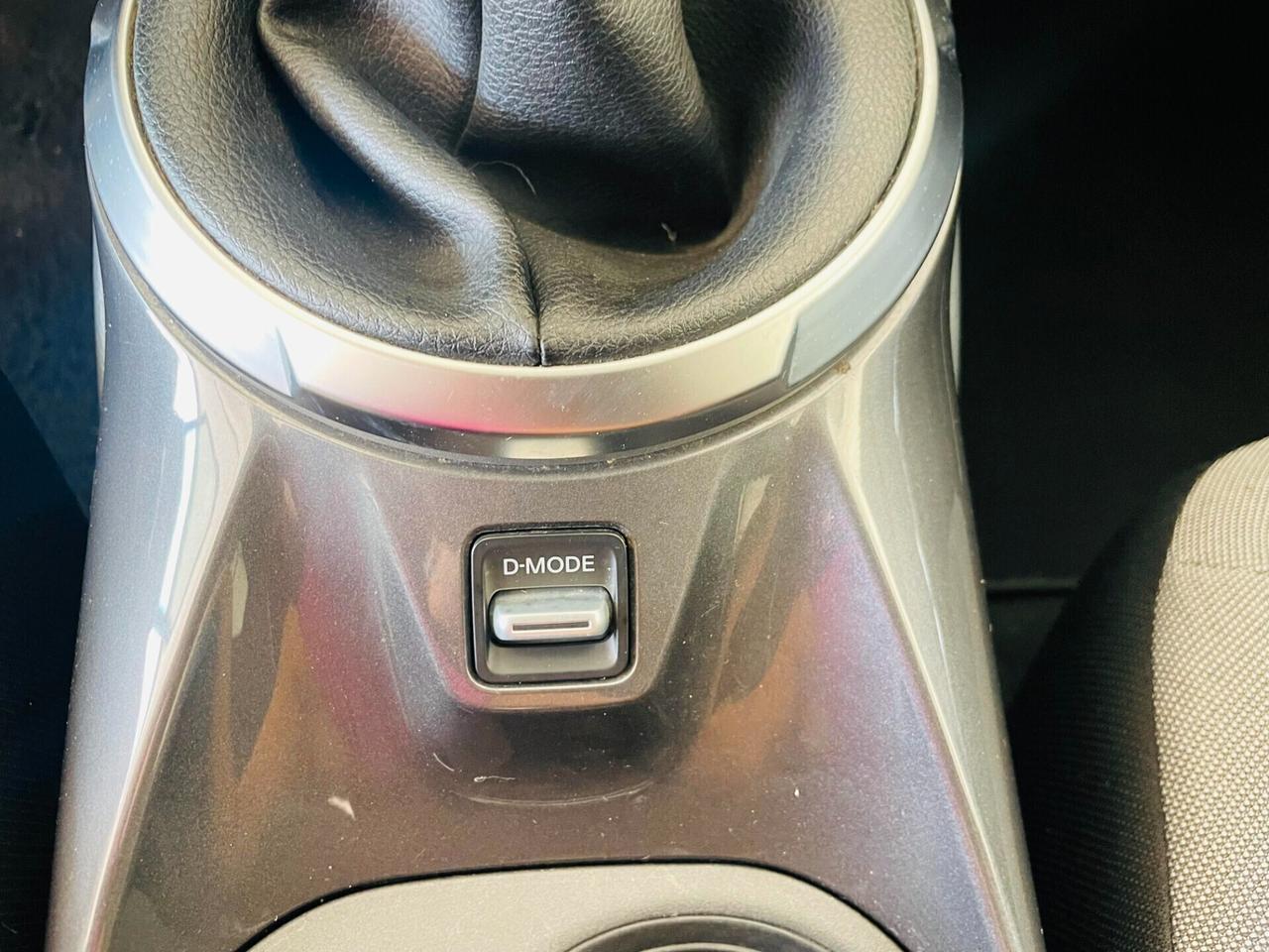 Nissan Juke 1.0 DIG-T 114 CV Tekna