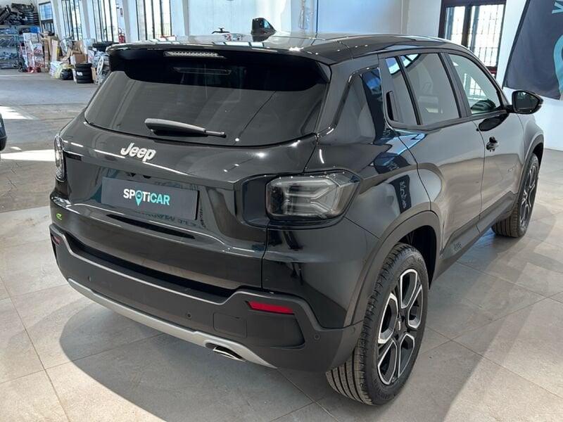 Jeep Avenger e-Hybrid 1.2 MHEV e-Hybrid Turbo Summit