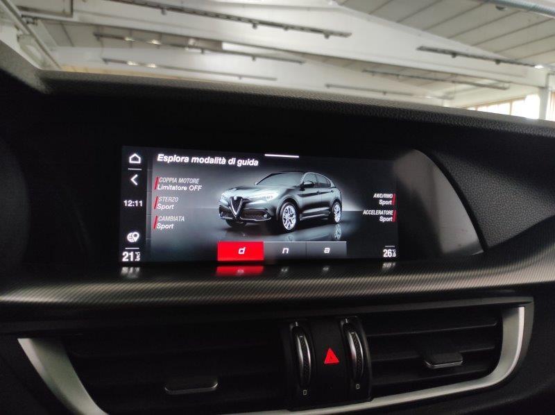 ALFA ROMEO Stelvio - Stelvio 2.2 Turbodiesel 190 CV AT8 Q4 Sprint