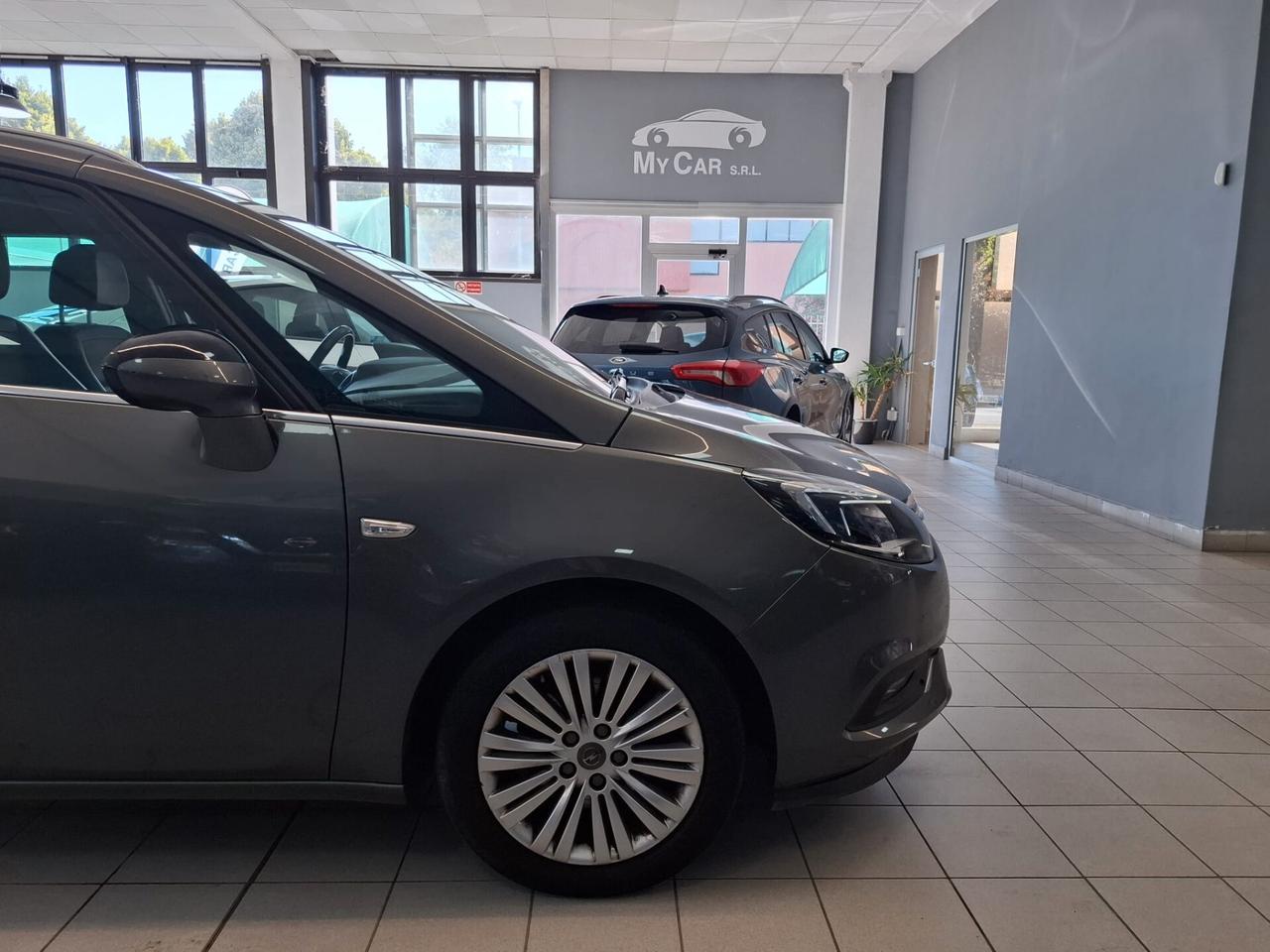 Opel Zafira Innovation Diesel Manuale