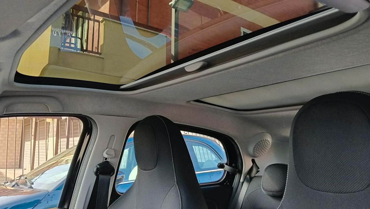 SMART FORFOUR 0.9 BENZ-TETTO-NAVI