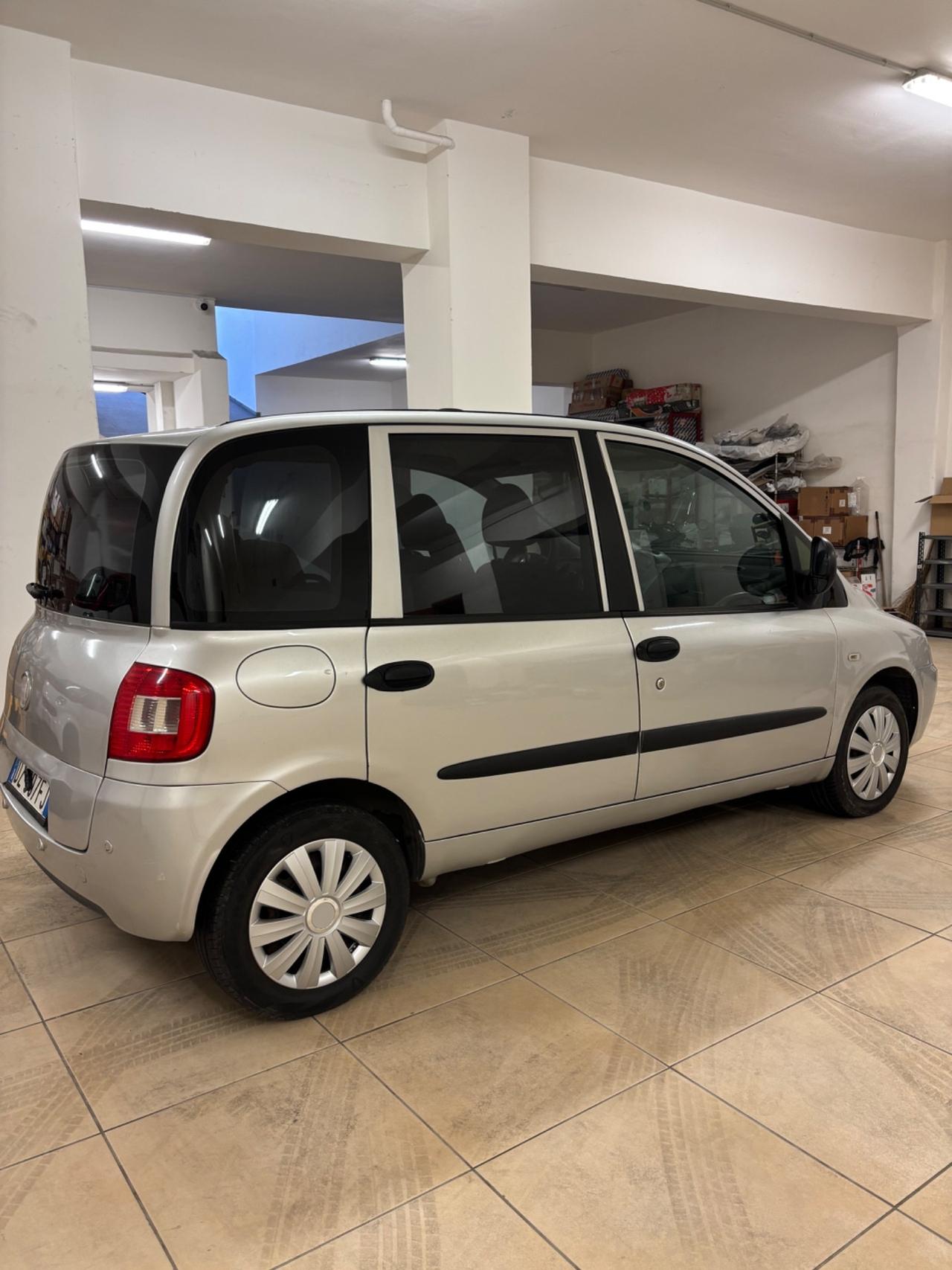 Fiat Multipla 1.9 MJT Active