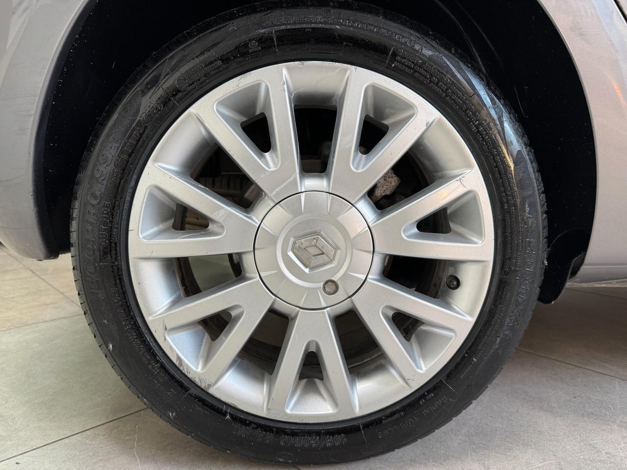 Renault Clio 1.5 dCi 75CV 5 porte / DIESEL / NEOPATENTATI /