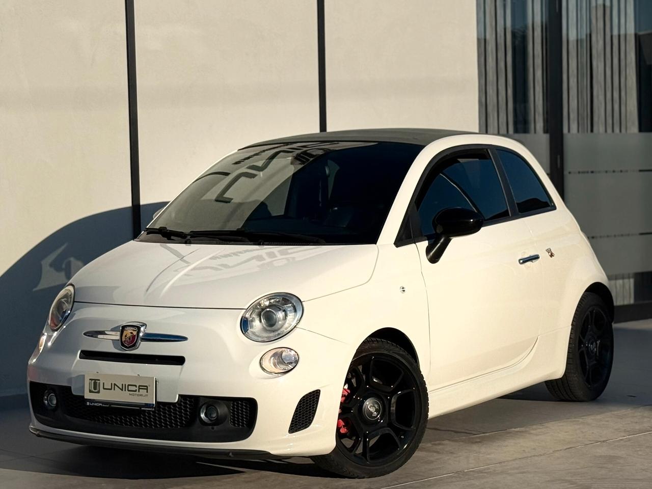Abarth 500 C 1.4 Turbo T-Jet