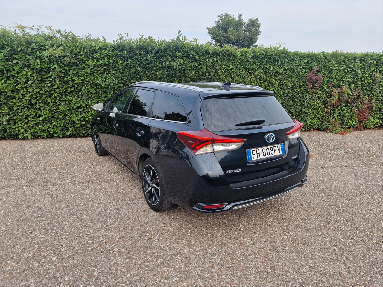 Toyota Auris 1.8 Hybrid Station Wagon
