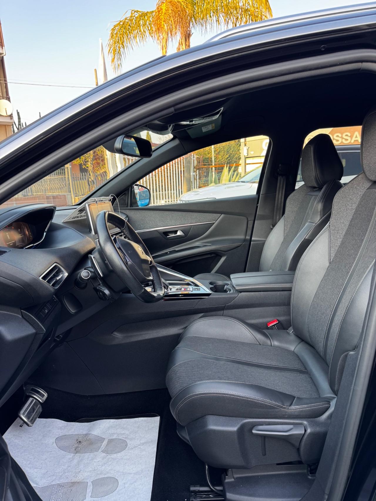 Peugeot 3008 BlueHDi 130 S&S EAT8 GT-LINE