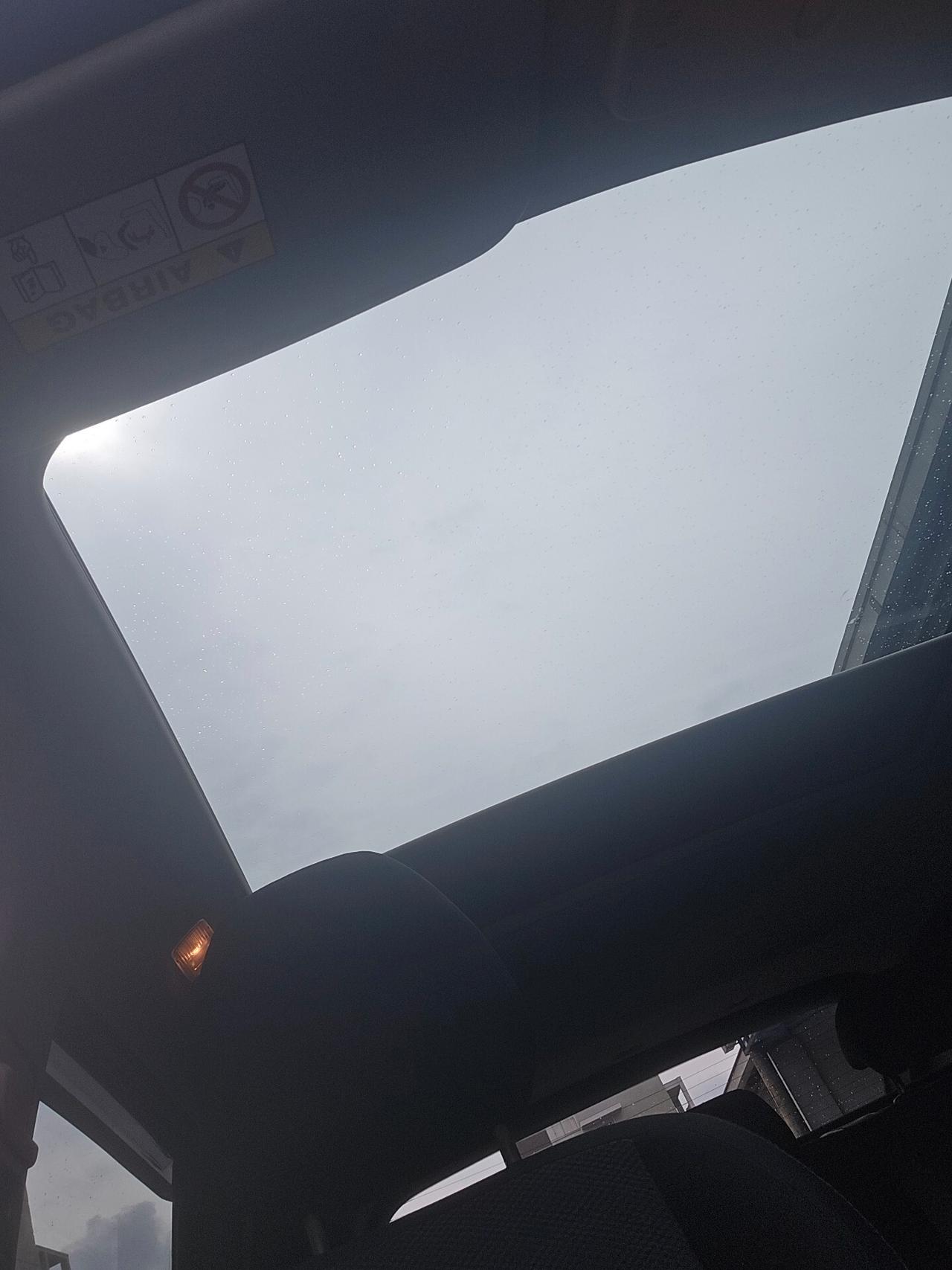 Nissan Qashqai 1.2 DIG- AUTOMATICO/TETTO PANORAMICO GARANZIA E PERMUTA