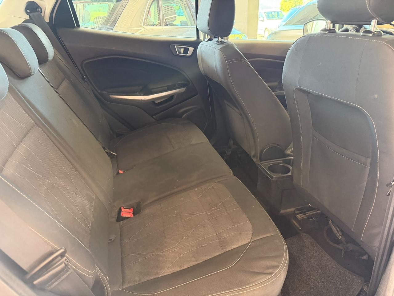 Ford EcoSport Black edition