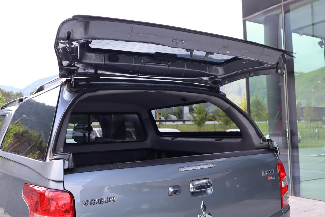 Mitsubishi L200 2.4 DiD DoCa 4X4 GANCIO CAMERA HARDTOP