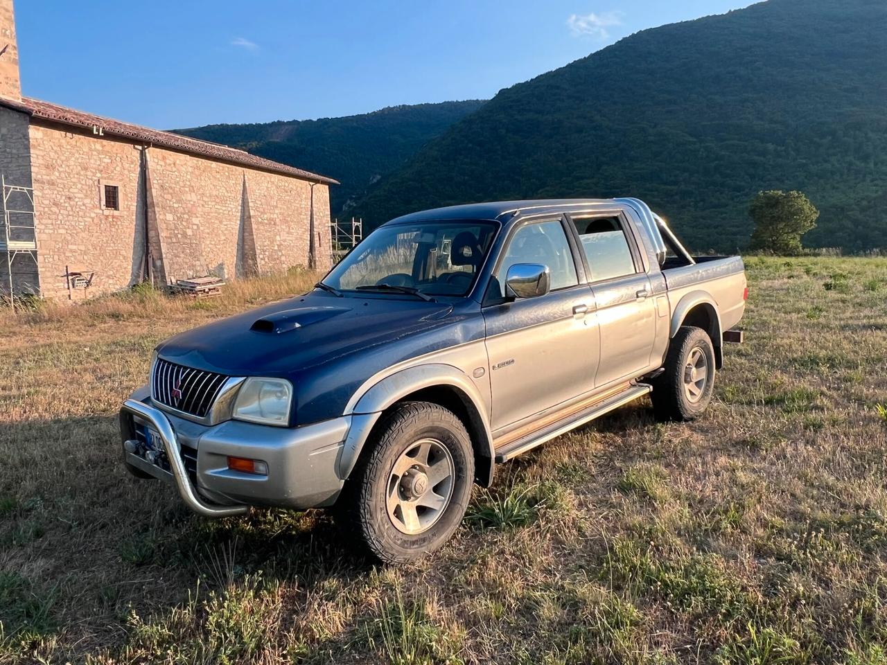 Mitsubishi L200 2.5 TDI 4WD Double Cab Pick-up GLS