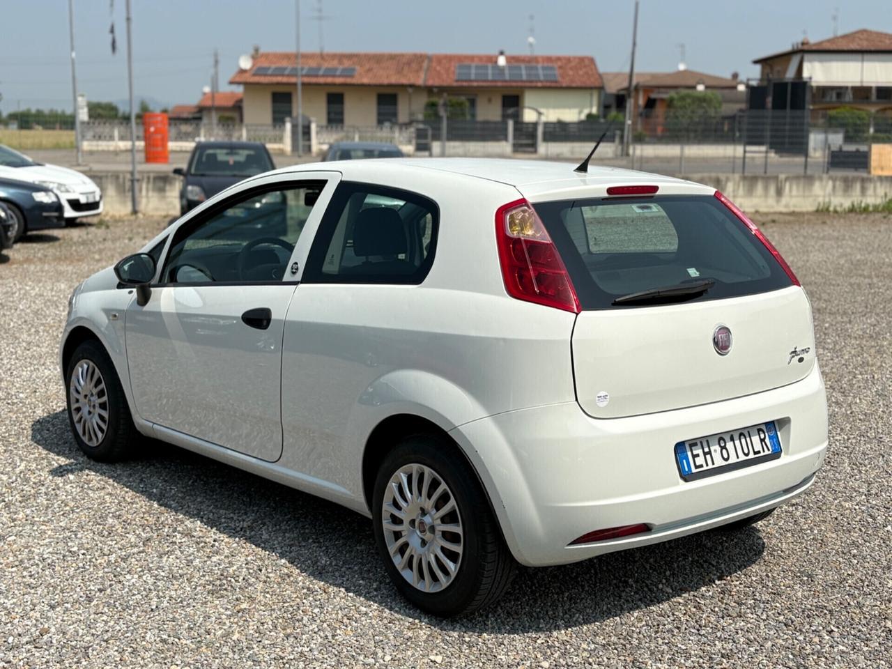 Fiat Grande Punto 1.2 BENZINA 2011 NEOPATENTATI