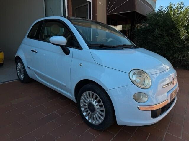 Fiat 500 1.2 Lounge colore azzurro cuor leggero