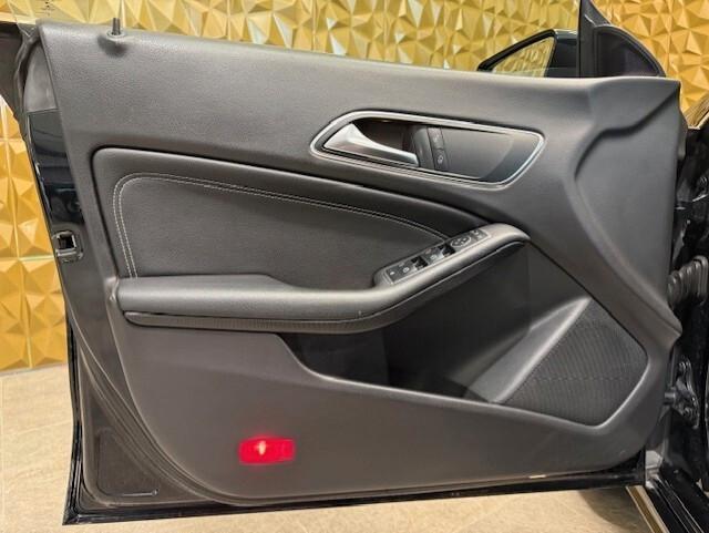 Mercedes-benz CLA 200 d S.W. Automatic Executive