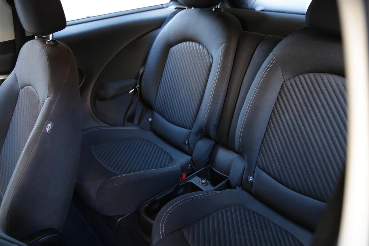 Mini Cooper D Paceman 2.0 Business Automatica