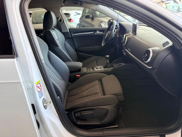AUDI A3 Sportback 30 1.6TDI 116cv Sport *UNIPROPRIETARIO*