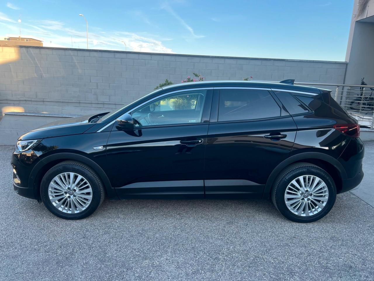 Opel Grandland X 1.6 ecotec 120cv autom. ADVANCE LED/NAVI/PDC PERF.